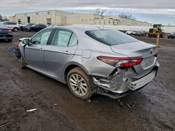 4T1C11AK1PU820618 2023 TOYOTA CAMRY - Image 2