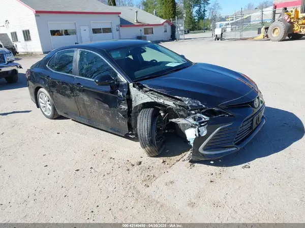 4T1C11AK1PU834647 2023 TOYOTA CAMRY - Image 1