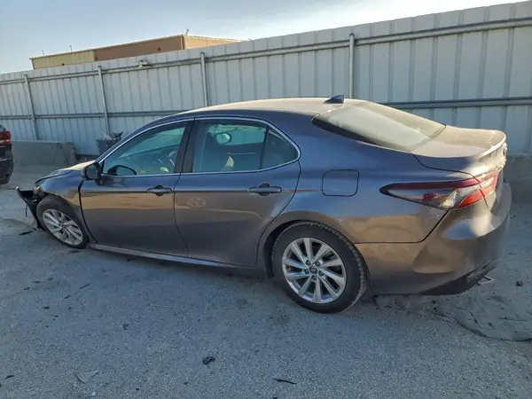 4T1C11AK1RU190750 2024 TOYOTA CAMRY - Image 2