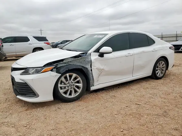 4T1C11AK1RU191090 2024 TOYOTA CAMRY - Image 1