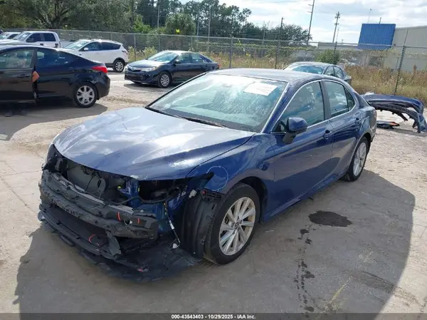 4T1C11AK1RU205456 2024 TOYOTA CAMRY - Image 2