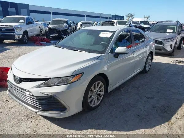 4T1C11AK1RU214562 2024 TOYOTA CAMRY - Image 2