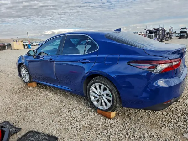 4T1C11AK1RU217722 2024 TOYOTA CAMRY - Image 2