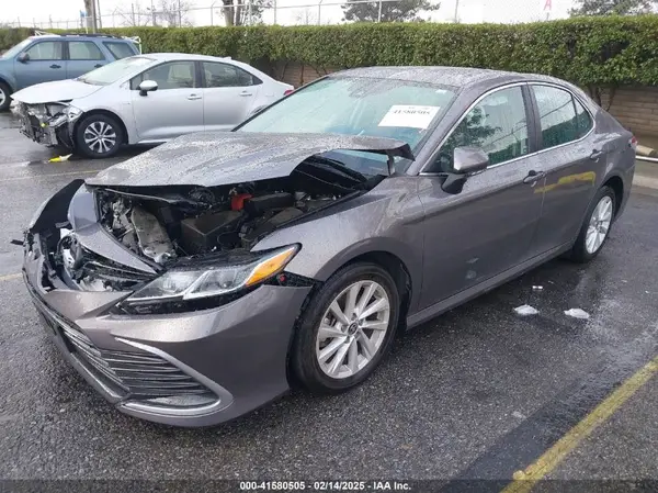 4T1C11AK1RU228588 2024 TOYOTA CAMRY - Image 2