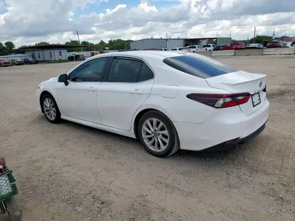 4T1C11AK1RU235699 2024 TOYOTA CAMRY - Image 2