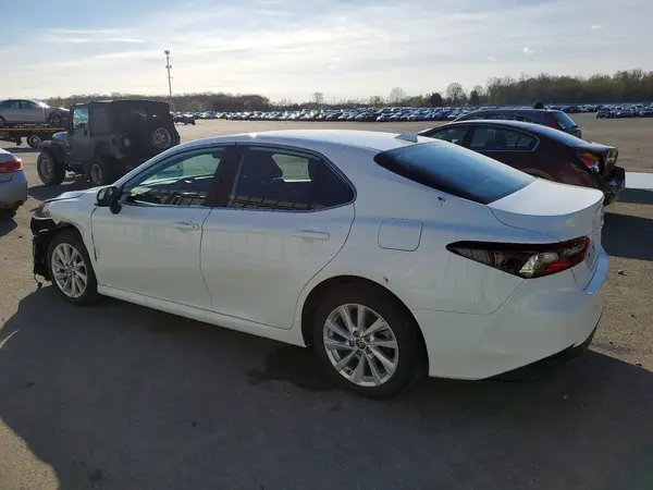 4T1C11AK1RU846896 2024 TOYOTA CAMRY - Image 2