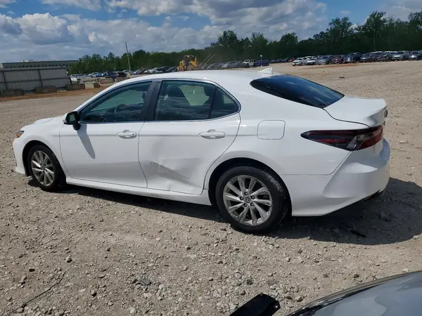 4T1C11AK1RU860880 2024 TOYOTA CAMRY - Image 2