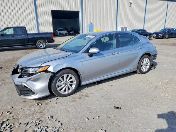 4T1C11AK1RU875055 2024 TOYOTA CAMRY - Image 1