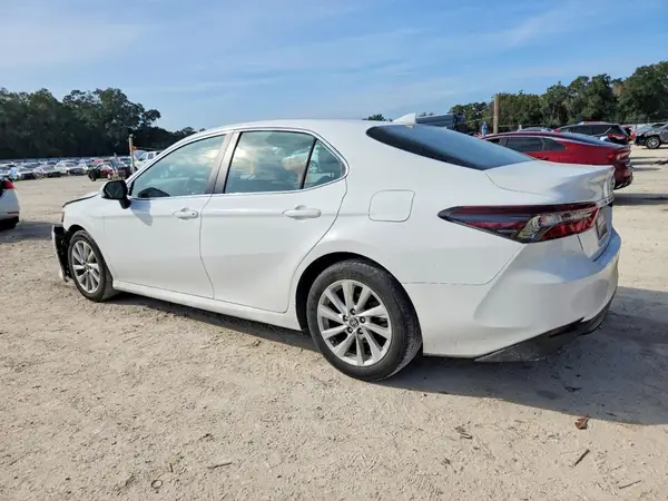4T1C11AK1RU875461 2024 TOYOTA CAMRY - Image 2