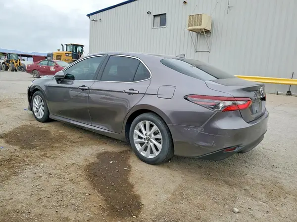 4T1C11AK1RU877601 2024 TOYOTA CAMRY - Image 2