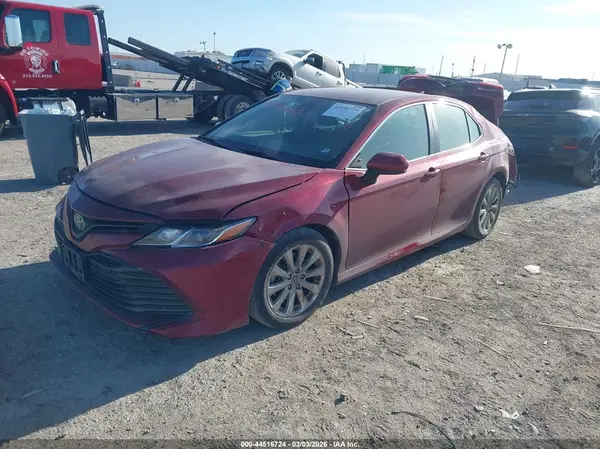 4T1C11AK2LU311423 2020 TOYOTA CAMRY - Image 2