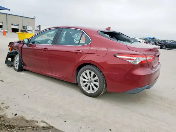 4T1C11AK2LU330795 2020 TOYOTA CAMRY - Image 2