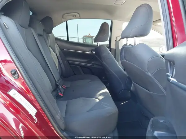 4T1C11AK2LU332658 2020 TOYOTA CAMRY - Image 8