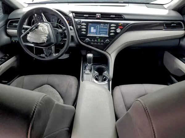 4T1C11AK2LU338461 2020 TOYOTA CAMRY - Image 8