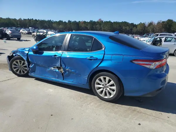 4T1C11AK2LU343028 2020 TOYOTA CAMRY - Image 2
