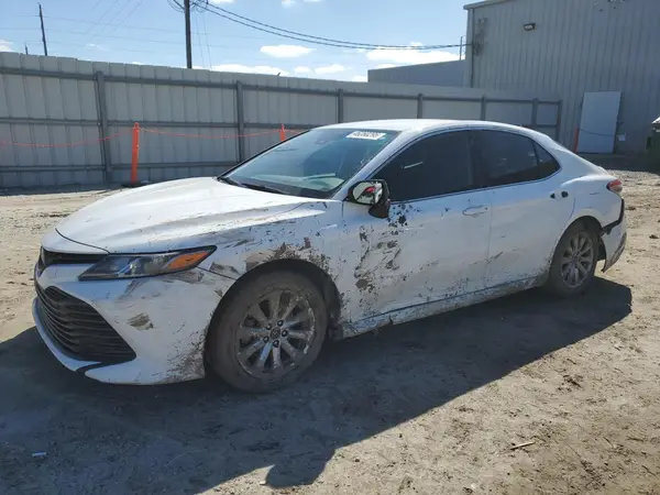 4T1C11AK2LU348651 2020 TOYOTA CAMRY - Image 1