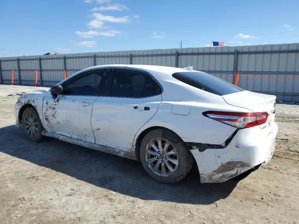4T1C11AK2LU348651 2020 TOYOTA CAMRY - Image 2