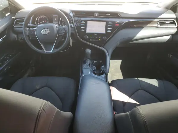 4T1C11AK2LU348651 2020 TOYOTA CAMRY - Image 8