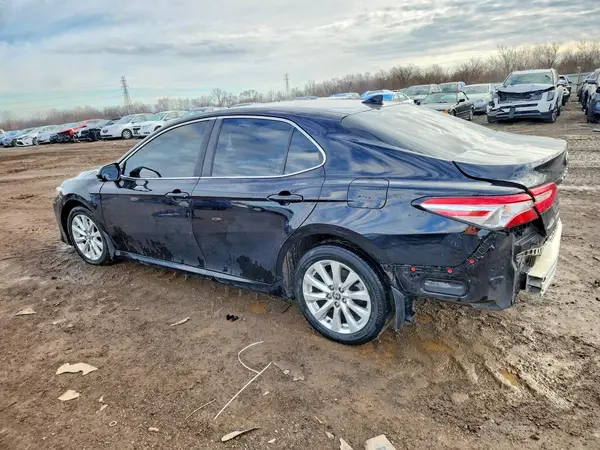 4T1C11AK2LU390091 2020 TOYOTA CAMRY - Image 2