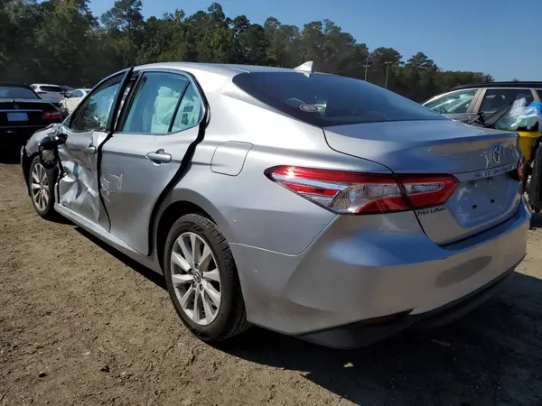 4T1C11AK2LU858871 2020 TOYOTA CAMRY - Image 2