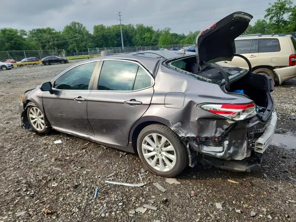 4T1C11AK2LU863987 2020 TOYOTA CAMRY - Image 2