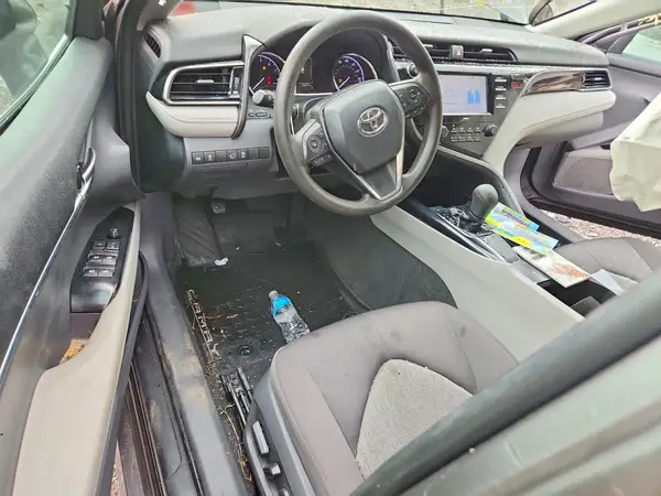 4T1C11AK2LU863987 2020 TOYOTA CAMRY - Image 8
