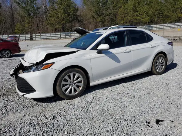 4T1C11AK2LU865657 2020 TOYOTA CAMRY - Image 1