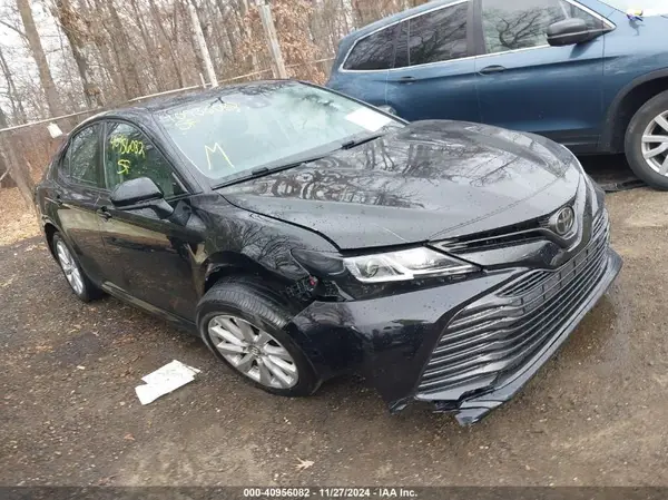 4T1C11AK2LU869465 2020 TOYOTA CAMRY - Image 1