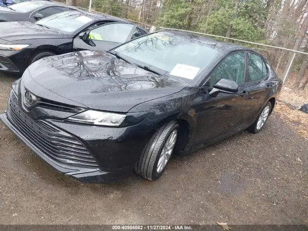4T1C11AK2LU869465 2020 TOYOTA CAMRY - Image 2