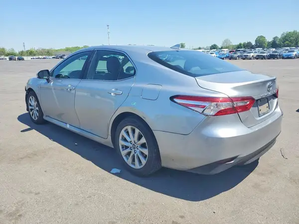4T1C11AK2LU870258 2020 TOYOTA CAMRY - Image 2