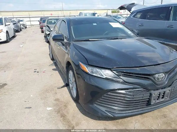 4T1C11AK2LU873340 2020 TOYOTA CAMRY - Image 1