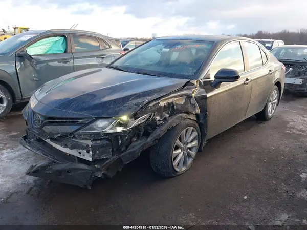 4T1C11AK2LU885990 2020 TOYOTA CAMRY - Image 2
