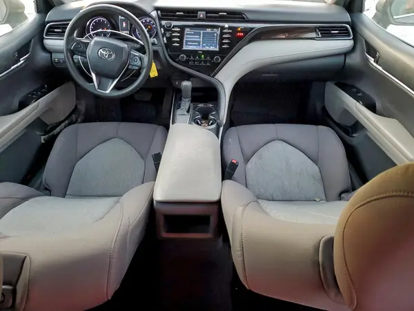 4T1C11AK2LU886721 2020 TOYOTA CAMRY - Image 8