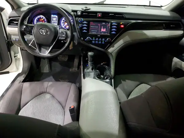 4T1C11AK2LU886928 2020 TOYOTA CAMRY - Image 8