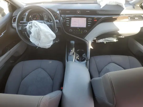 4T1C11AK2LU902402 2020 TOYOTA CAMRY - Image 8
