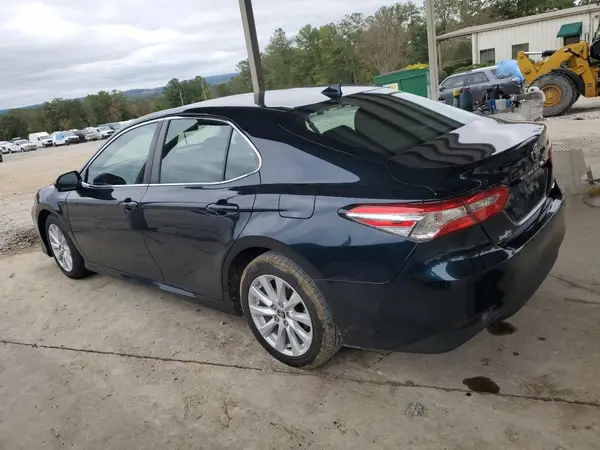 4T1C11AK2LU902500 2020 TOYOTA CAMRY - Image 2