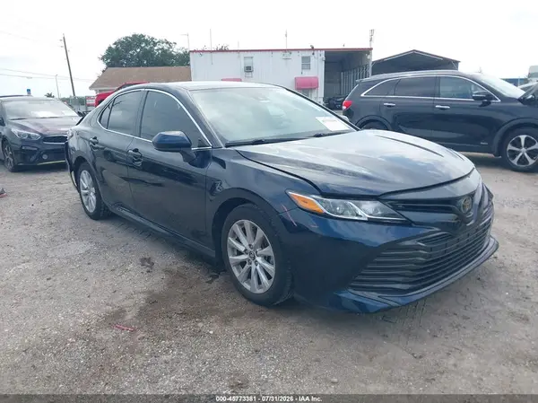 4T1C11AK2LU905283 2020 TOYOTA CAMRY - Image 1