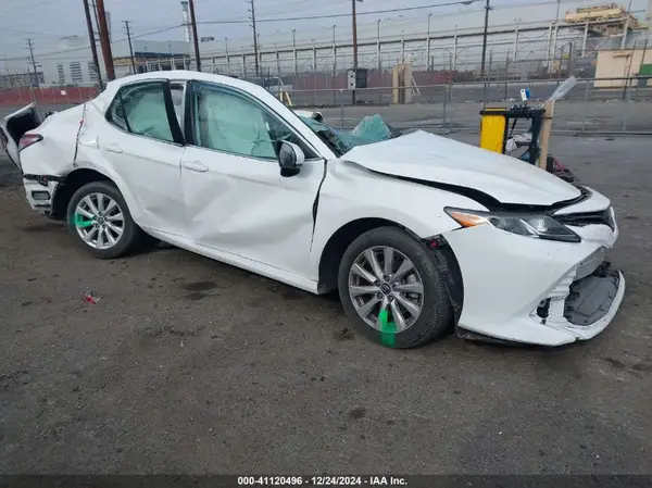 4T1C11AK2LU909916 2020 TOYOTA CAMRY - Image 1