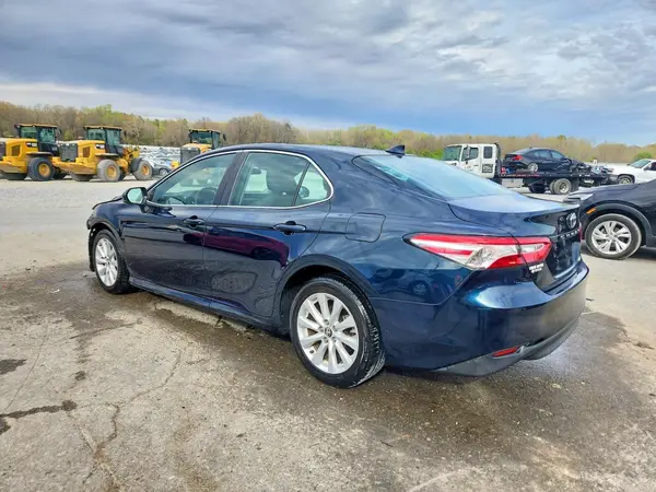4T1C11AK2LU913075 2020 TOYOTA CAMRY - Image 2