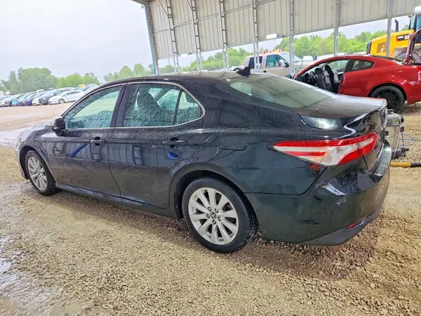 4T1C11AK2LU913691 2020 TOYOTA CAMRY - Image 2