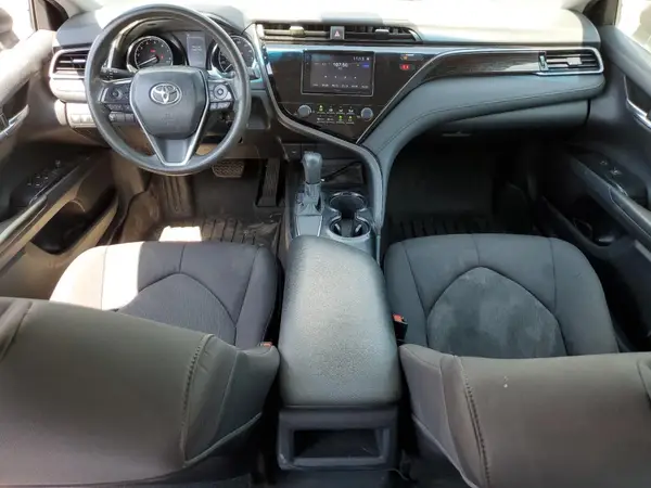 4T1C11AK2LU918826 2020 TOYOTA CAMRY - Image 8