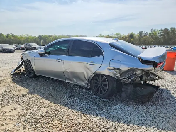 4T1C11AK2LU925226 2020 TOYOTA CAMRY - Image 2