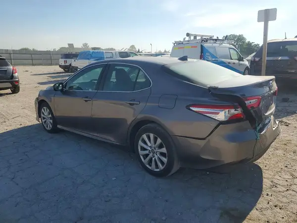 4T1C11AK2LU929230 2020 TOYOTA CAMRY - Image 2