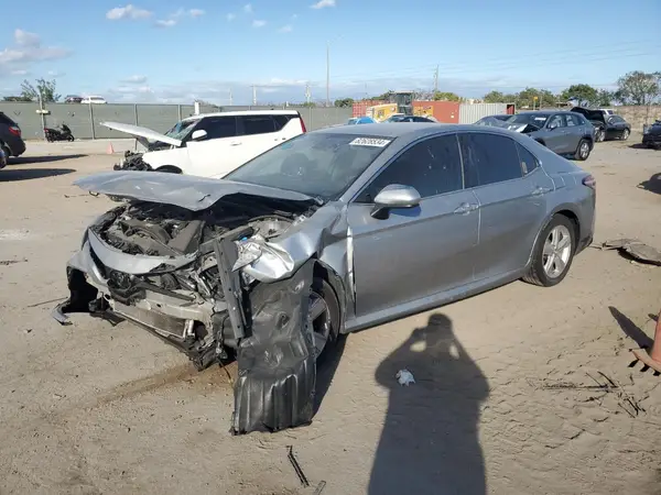 4T1C11AK2LU939787 2020 TOYOTA CAMRY - Image 1