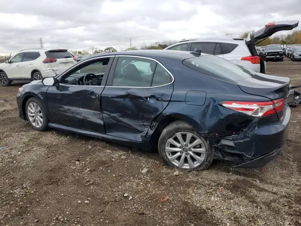 4T1C11AK2LU940941 2020 TOYOTA CAMRY - Image 2