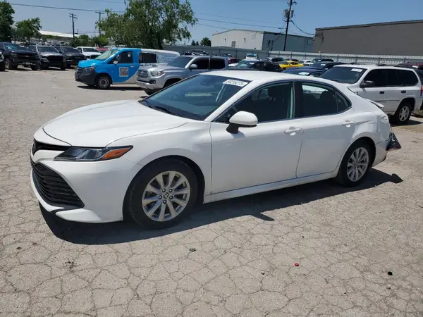 4T1C11AK2LU974670 2020 TOYOTA CAMRY - Image 1
