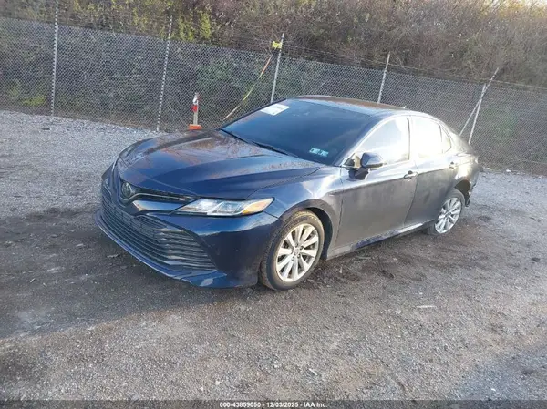 4T1C11AK2LU978251 2020 TOYOTA CAMRY - Image 2