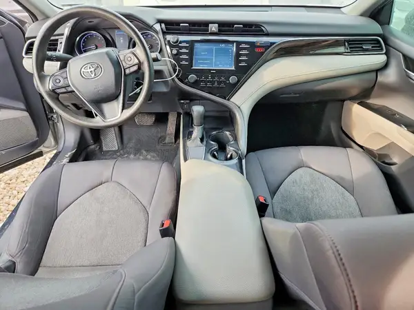4T1C11AK2LU985524 2020 TOYOTA CAMRY - Image 8
