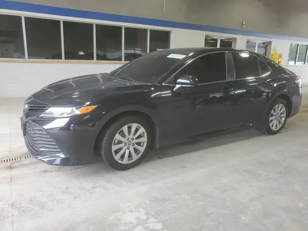 4T1C11AK2LU987452 2020 TOYOTA CAMRY - Image 1