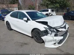 4T1C11AK2LU989136 2020 TOYOTA CAMRY